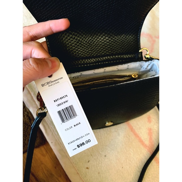 🌟BCBGeneration JESSIE MINI BLACK BAG🌟 NWT - Picture 4 of 5